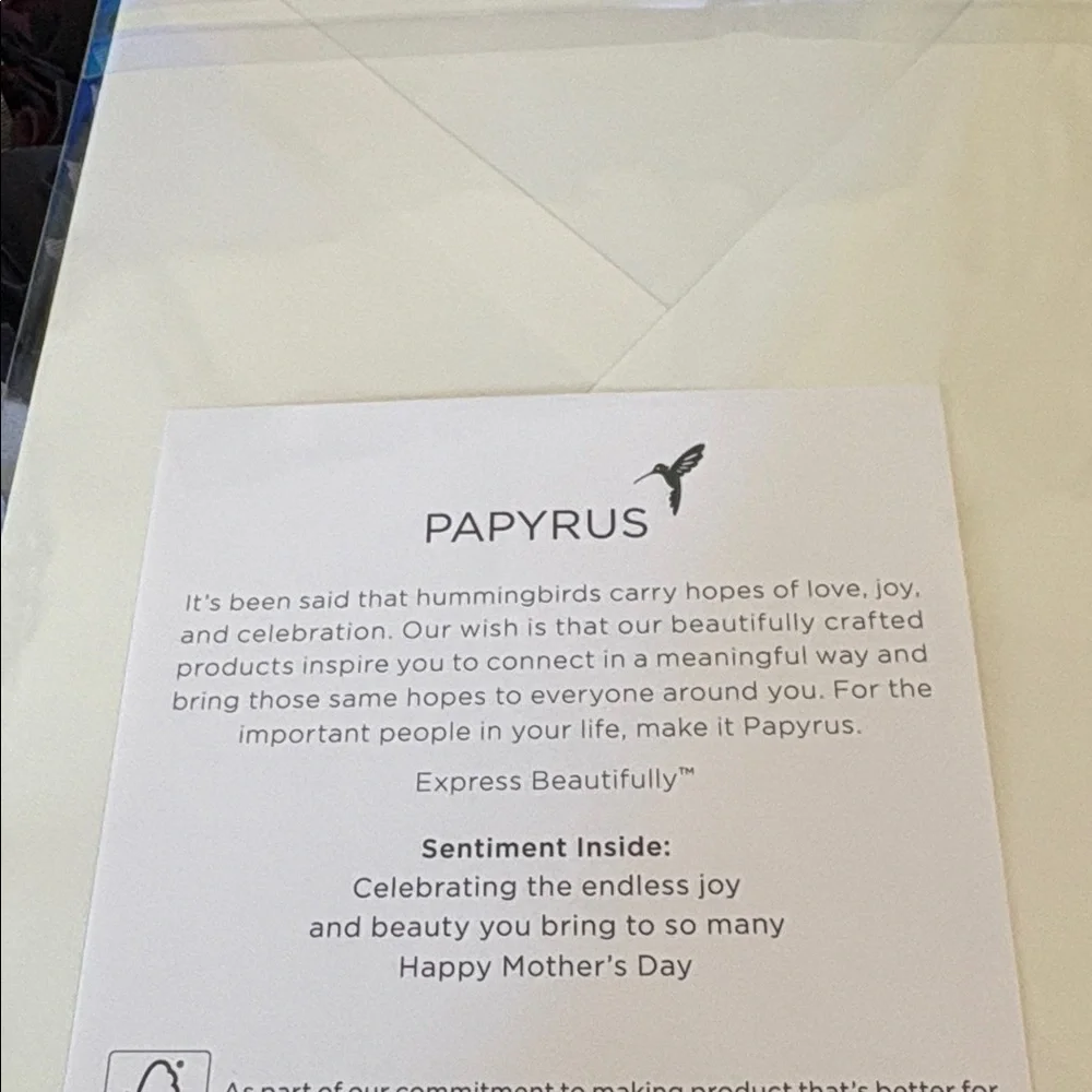 🆕Papyrus “Mom’s Are Love” Mother’s Day Greeting Card